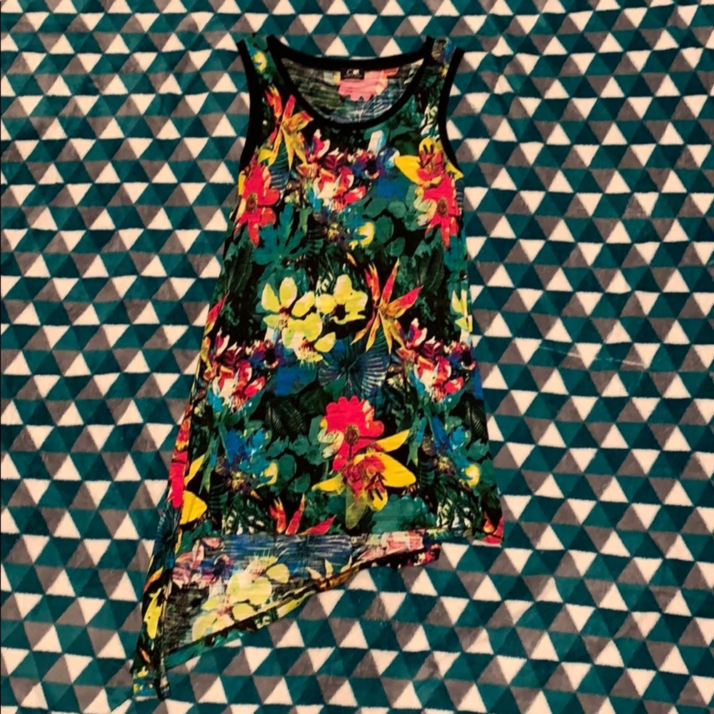 Cable & Gauge sleeveless tank top